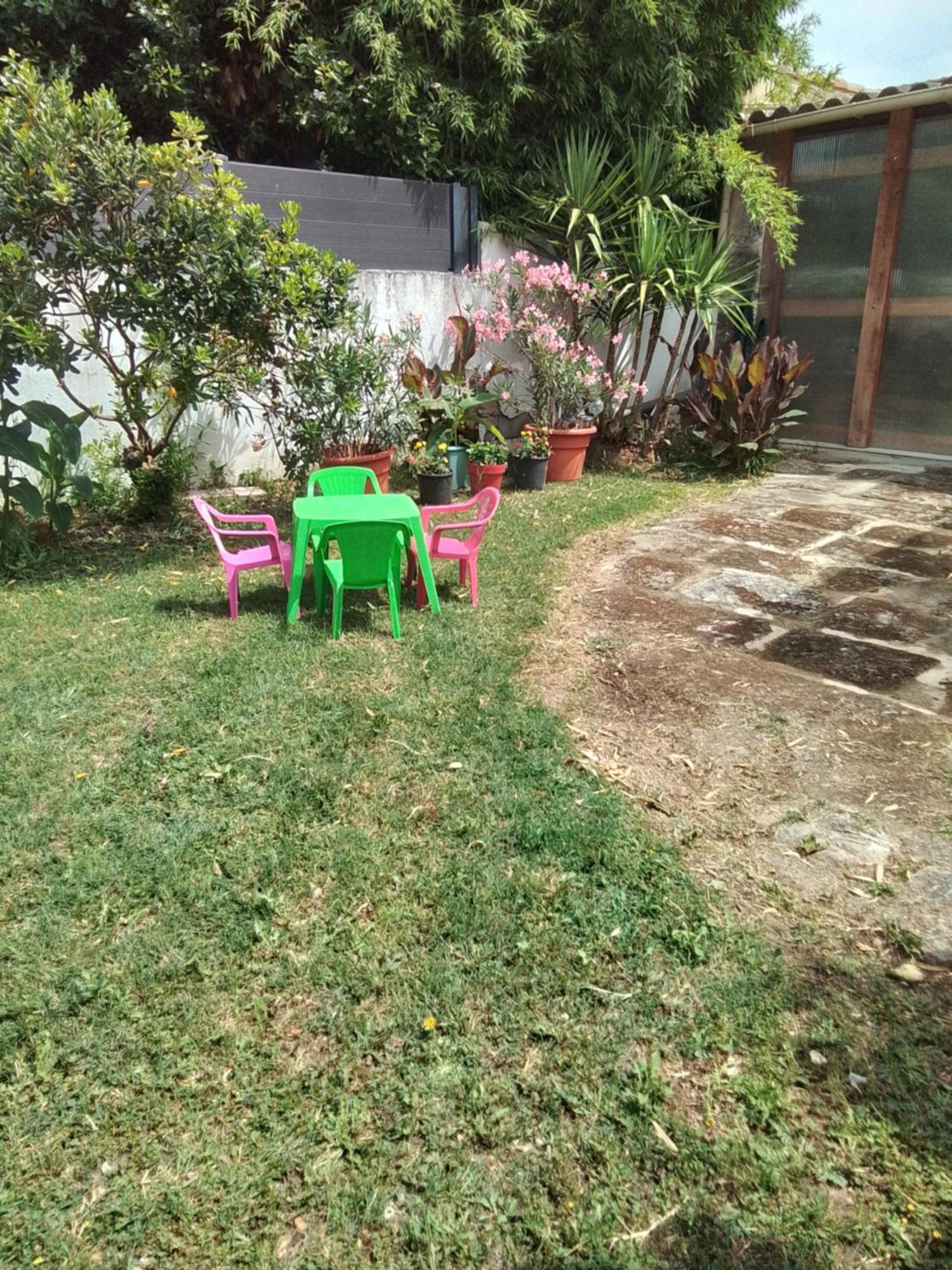 Les Tournesols Apartment Lunel-Viel Ngoại thất bức ảnh